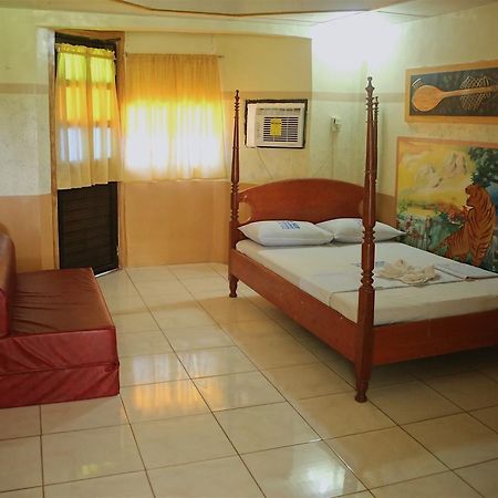 Nipa Hut Resort San Leonardo Bagian luar foto