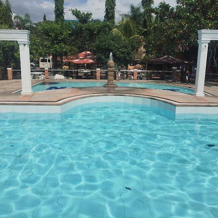Nipa Hut Resort San Leonardo Bagian luar foto