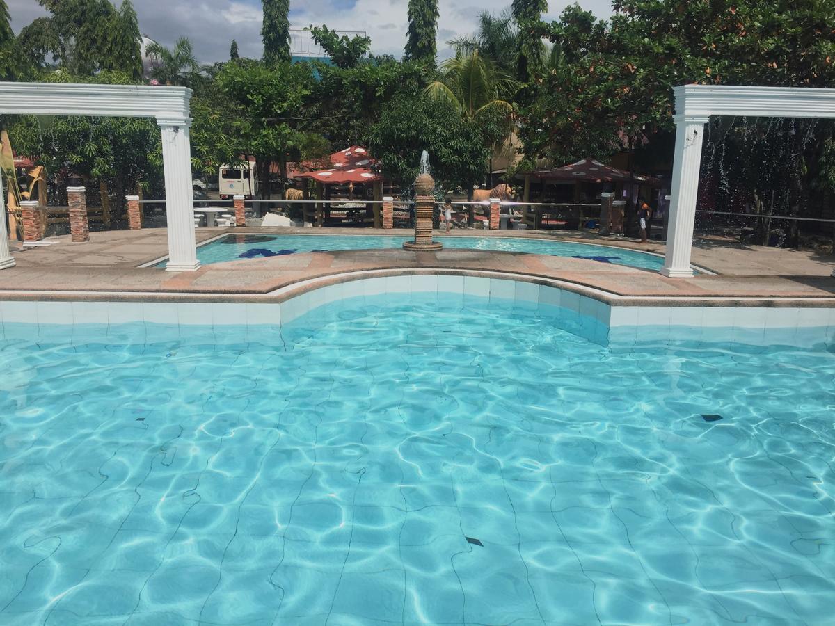 Nipa Hut Resort San Leonardo Bagian luar foto